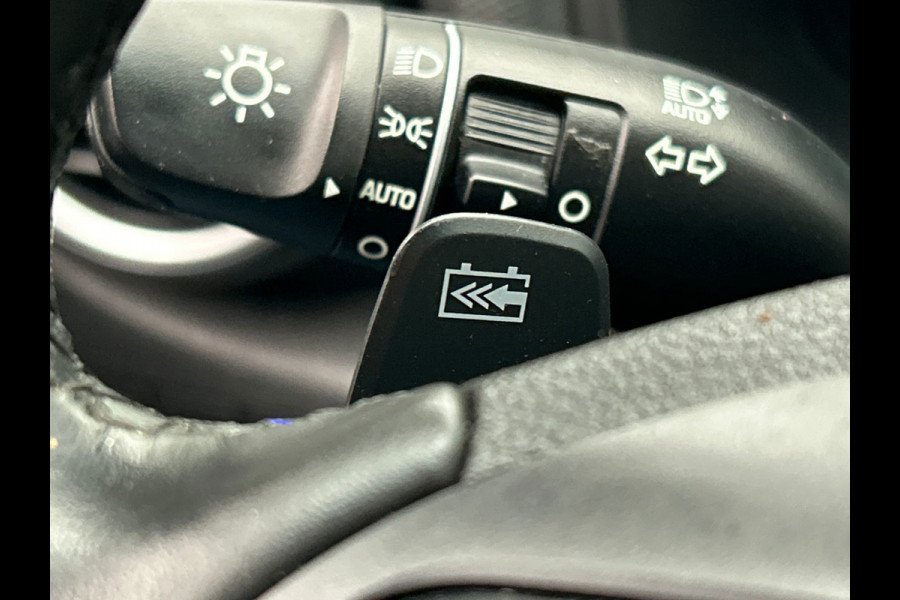 Hyundai Kona EV Premium 64 kWh | Leder | Camera | Stoelverwarming/Koeling | Origineel NL