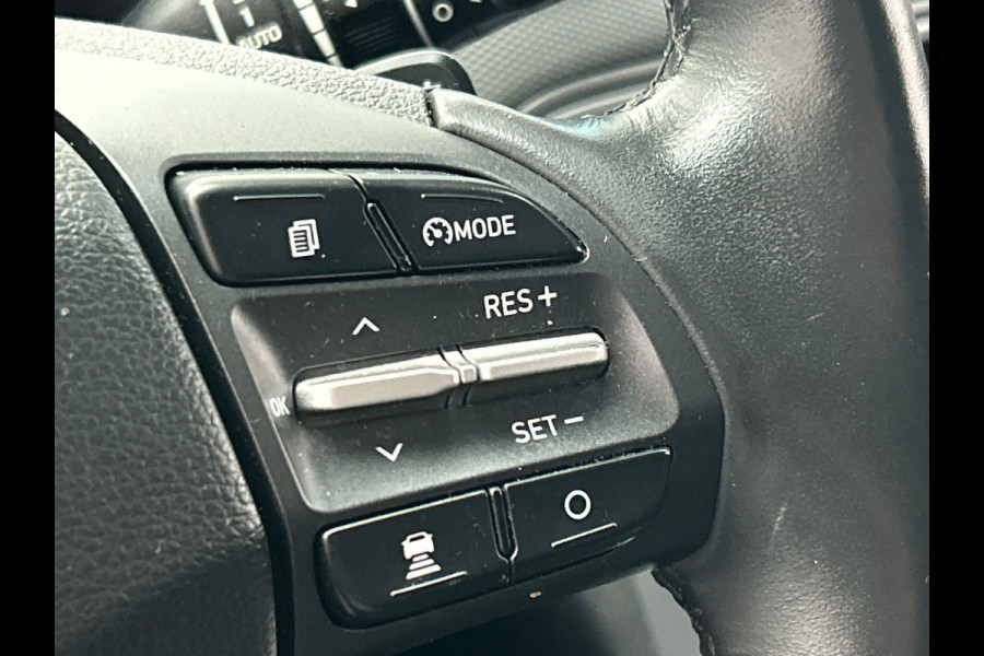 Hyundai Kona EV Premium 64 kWh | Leder | Camera | Stoelverwarming/Koeling | Origineel NL