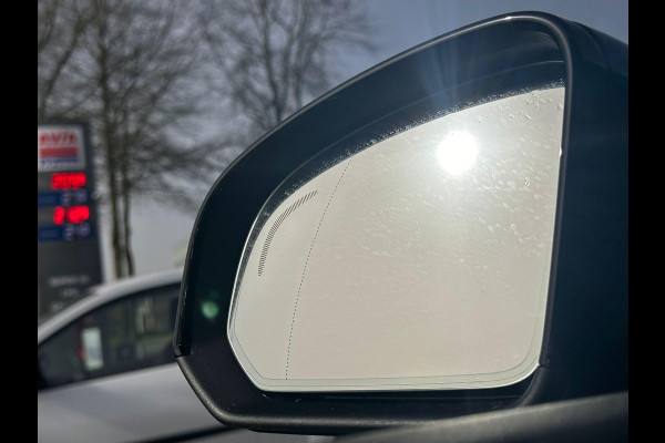 Volvo XC40 Recharge P8 AWD R-Design | SOH: 92,4% | Alcantara | Adaptive CC | Camera | Blindspot |