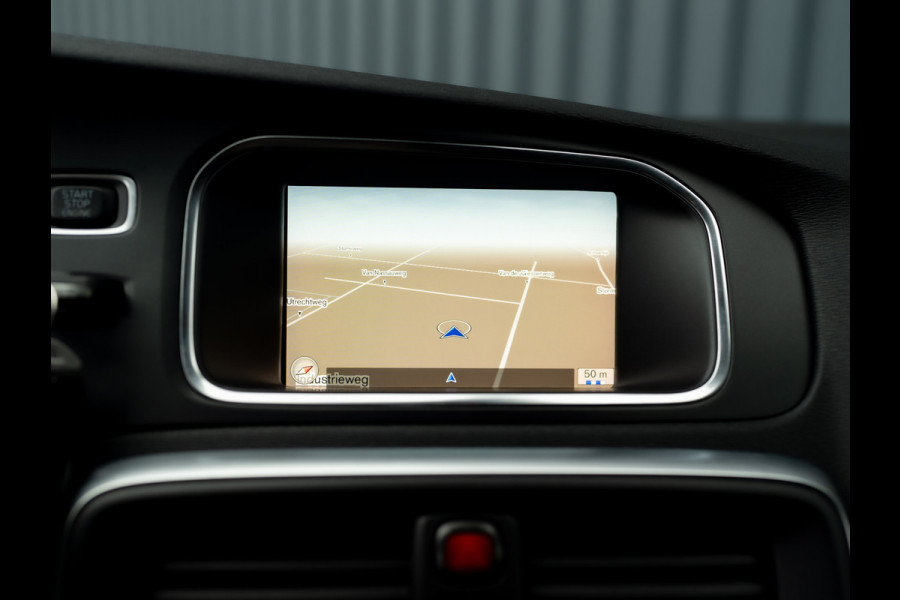 Volvo V40 1.5 T3 R-Design | Stoelverwarming | Prijs Rijklaar!!