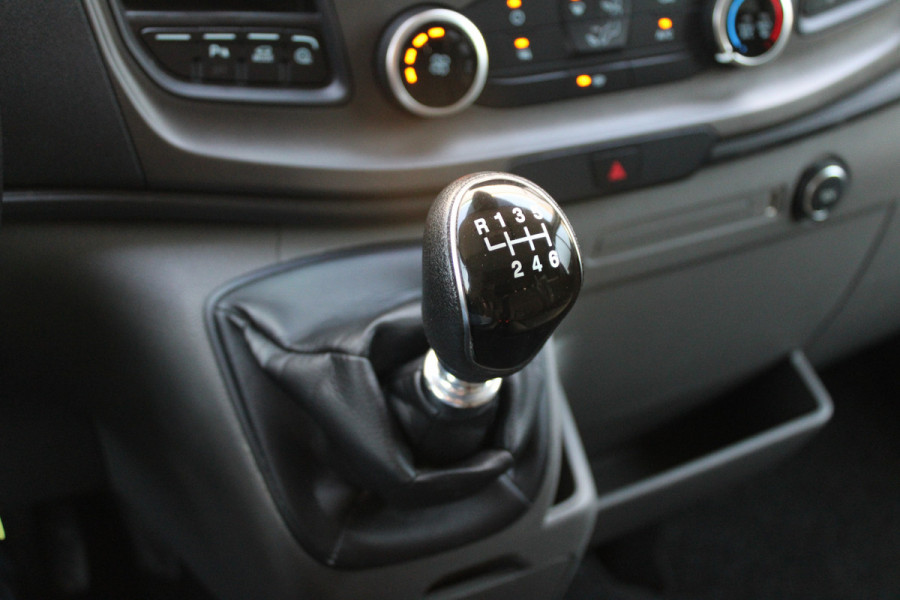 Ford Transit 350 2.0 TDCI L3H2 DC 6Zits Trend 130pk - Trekhaak - Impriaal - Cruise - Raptor Grill - Rijklaar