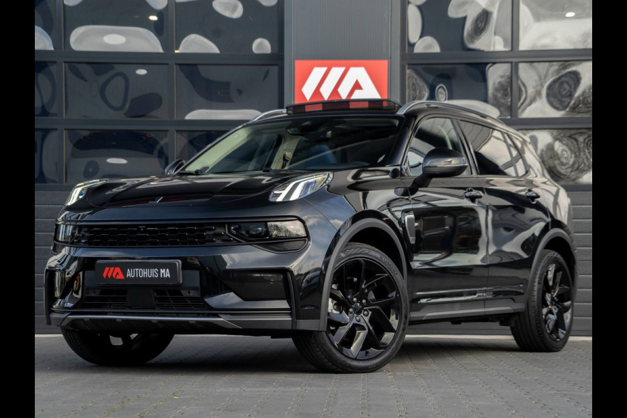 Lynk & Co 01 1.5 Black Edition Panoramadak|Camera|ACC|Stoelverwarming|Navi|Carplay