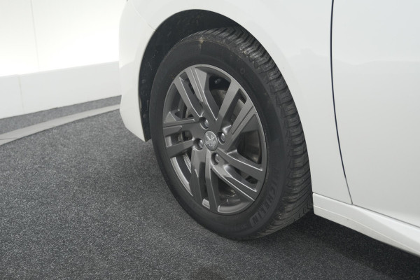 Peugeot 208 PureTech 100 Allure Pack | Camera | Apple Carplay | Parkeersensoren