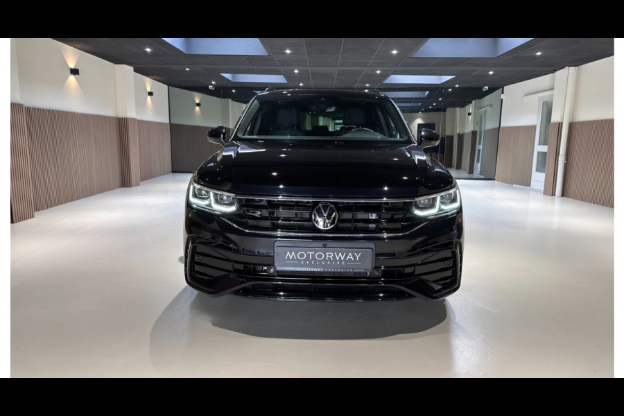 Volkswagen Tiguan 1.4 TSI eHybrid 3X R-Line|Pano|Matrix|Virtual|360|Keyless|Black Pakket