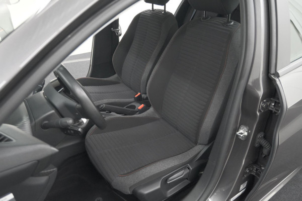 Peugeot 208 PureTech 100 Active Pack | Parkeersensoren | Apple Carplay | Cruise Control