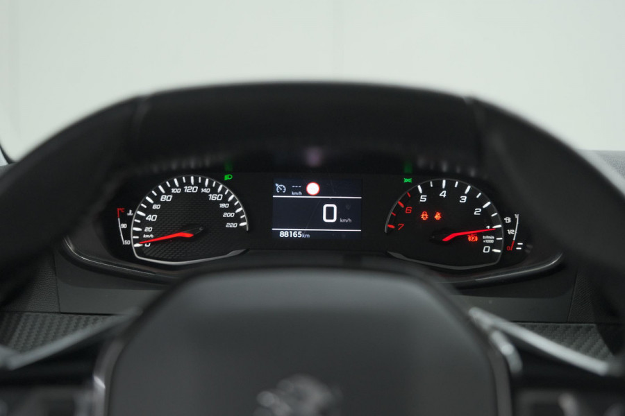 Peugeot 208 PureTech 100 Active Pack | Parkeersensoren | Apple Carplay | Cruise Control