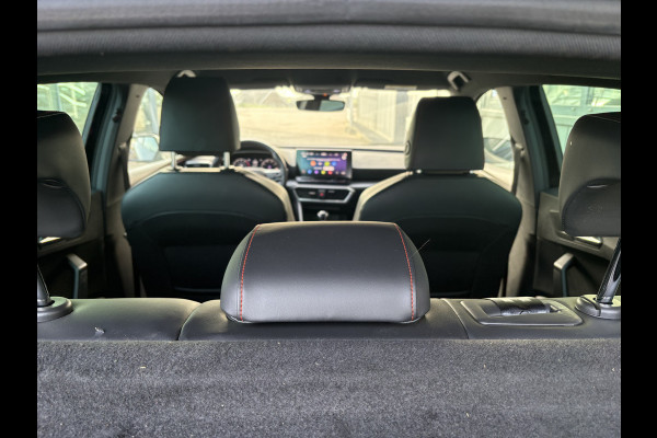 Seat Leon 1.5 TSi 150pk FR Launch Edition CAMERA/KEYLESS/CARPLAY/ADAPT/CRUISE/PDC/18INCH