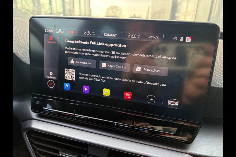 Seat Leon 1.5 TSi 150pk FR Launch Edition CAMERA/KEYLESS/CARPLAY/ADAPT/CRUISE/PDC/18INCH