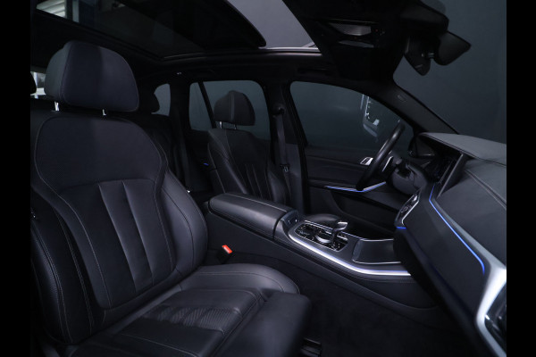 BMW X5 xDrive45e High Executive M Sport [TREKHAAK, LUCHTVERING, SCHUIFKANTELDAK, MEMORY SEATS, ADAPTIVE CRUISE CONTROL, APPLE CARPLAY, ANDROID AUTO, HARMAN/KARDON, 360 CAMERA, PDC V+A, NIEUWSTAAT]