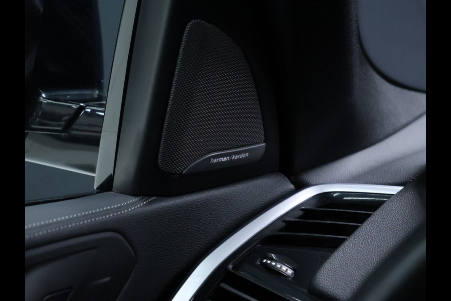 BMW X5 xDrive45e High Executive M Sport [TREKHAAK, LUCHTVERING, SCHUIFKANTELDAK, MEMORY SEATS, ADAPTIVE CRUISE CONTROL, APPLE CARPLAY, ANDROID AUTO, HARMAN/KARDON, 360 CAMERA, PDC V+A, NIEUWSTAAT]