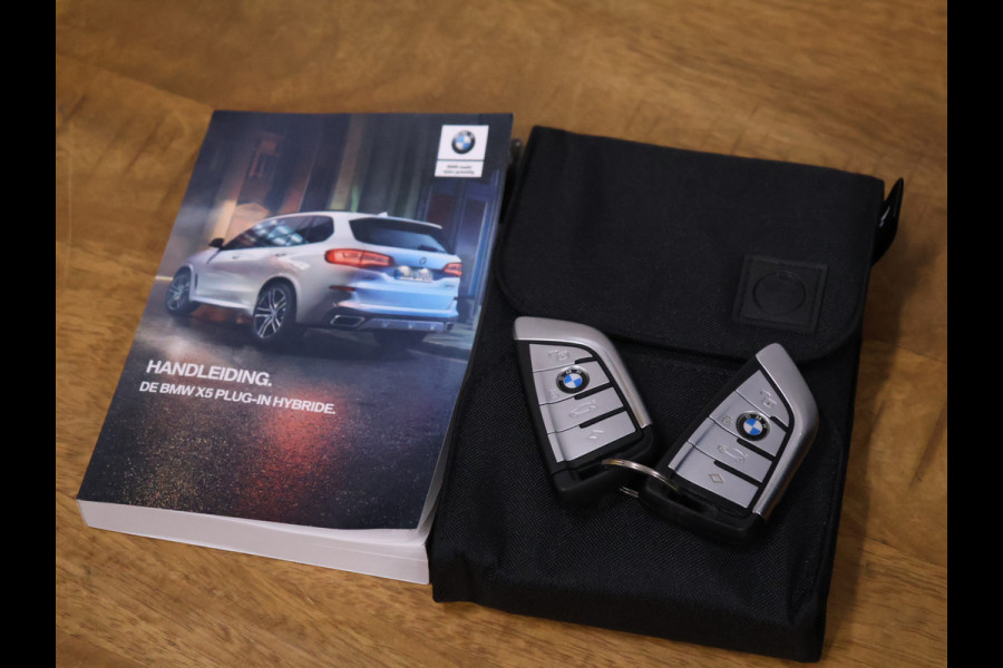 BMW X5 xDrive45e High Executive M Sport [TREKHAAK, LUCHTVERING, SCHUIFKANTELDAK, MEMORY SEATS, ADAPTIVE CRUISE CONTROL, APPLE CARPLAY, ANDROID AUTO, HARMAN/KARDON, 360 CAMERA, PDC V+A, NIEUWSTAAT]