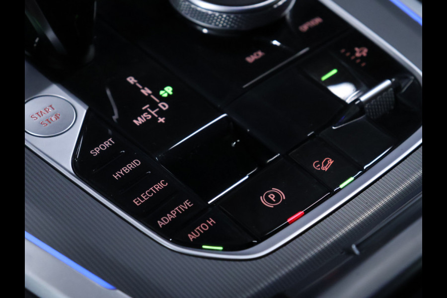 BMW X5 xDrive45e High Executive M Sport [TREKHAAK, LUCHTVERING, SCHUIFKANTELDAK, MEMORY SEATS, ADAPTIVE CRUISE CONTROL, APPLE CARPLAY, ANDROID AUTO, HARMAN/KARDON, 360 CAMERA, PDC V+A, NIEUWSTAAT]