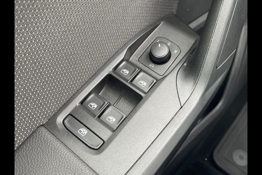 Seat Arona 1.0 TSI Xcellence Business Intense