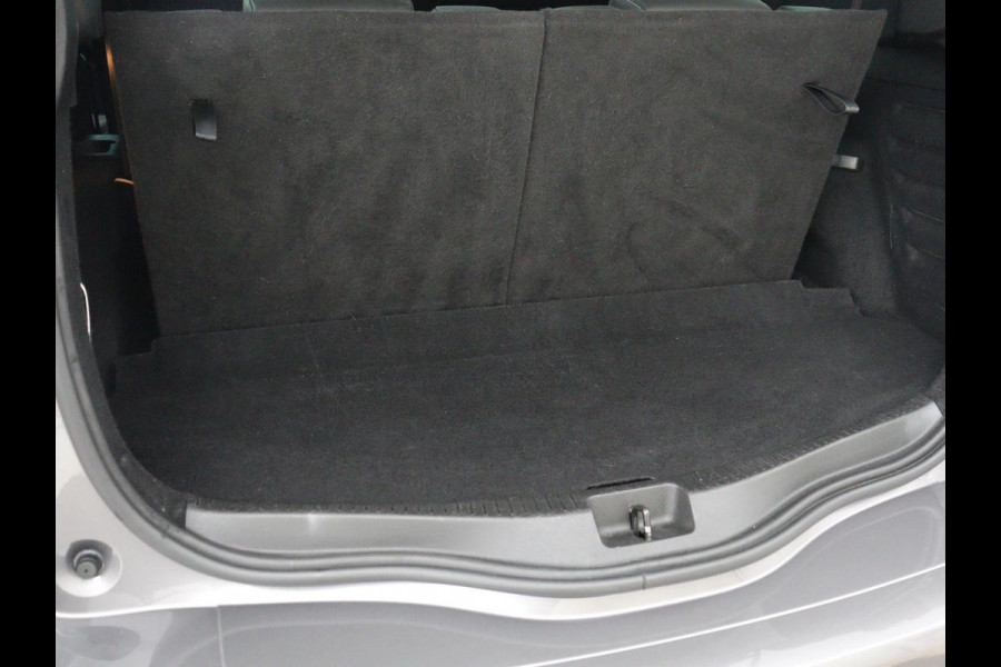 Renault Grand Scénic 1.3 TCe Bose 7 Persoons | Panoramadak | Head-Up | Trekhaak | Half leder | Massage | Carplay | Camera | Navigatie | Full LED | Cruise control | Parkeerhulp | Climate control