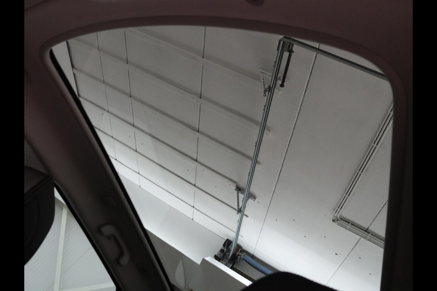 Renault Grand Scénic 1.3 TCe Bose 7 Persoons | Panoramadak | Head-Up | Trekhaak | Half leder | Massage | Carplay | Camera | Navigatie | Full LED | Cruise control | Parkeerhulp | Climate control