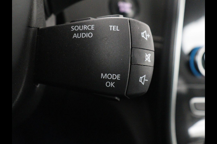 Renault Grand Scénic 1.3 TCe Bose 7 Persoons | Panoramadak | Head-Up | Trekhaak | Half leder | Massage | Carplay | Camera | Navigatie | Full LED | Cruise control | Parkeerhulp | Climate control