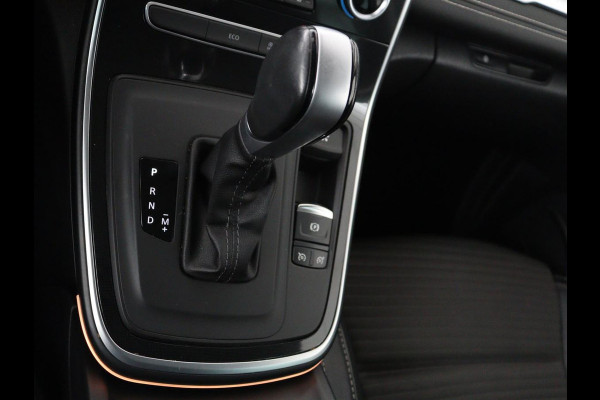 Renault Grand Scénic 1.3 TCe Bose 7 Persoons | Panoramadak | Head-Up | Trekhaak | Half leder | Massage | Carplay | Camera | Navigatie | Full LED | Cruise control | Parkeerhulp | Climate control