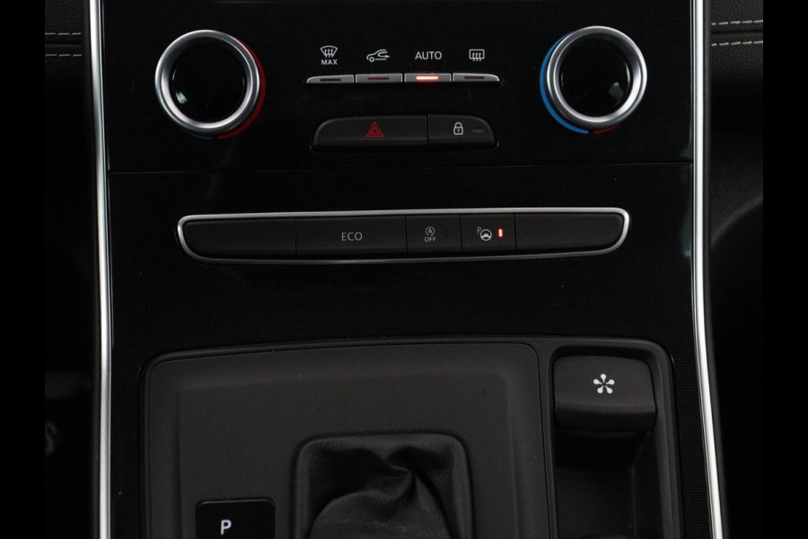 Renault Grand Scénic 1.3 TCe Bose 7 Persoons | Panoramadak | Head-Up | Trekhaak | Half leder | Massage | Carplay | Camera | Navigatie | Full LED | Cruise control | Parkeerhulp | Climate control