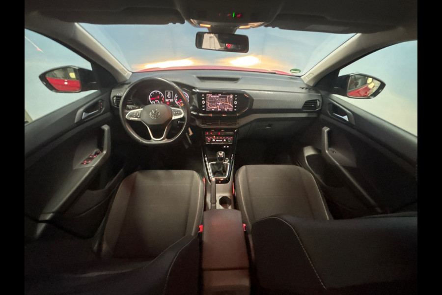 Volkswagen T-Cross 1.0 TSI Life Business, Trekhaak, Carplay, ECC, Navi