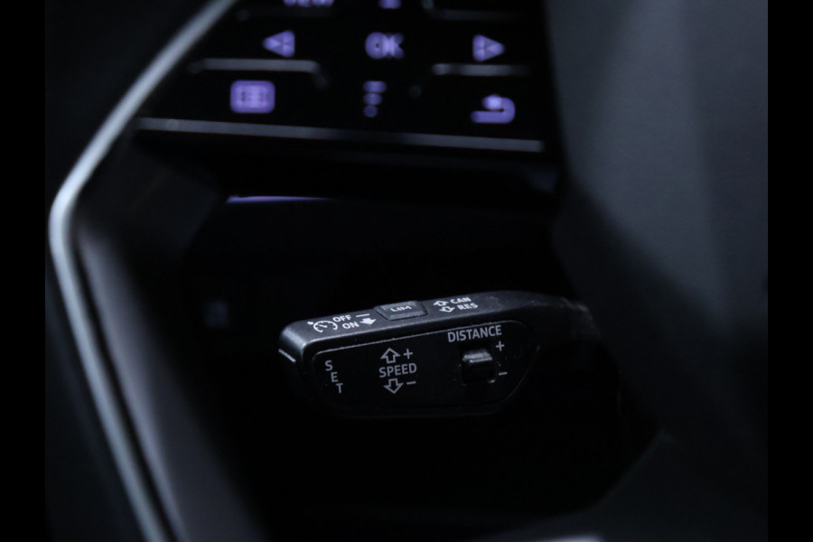 Audi Q4 e-tron 40 Advanced edition 77 kWh [TREKHAAK, ADAPTIVE CRUISE CONTROL, APPLE CARPLAY, ANDROID AUTO, PDC ACHTER, STOELVERWARMING, ELEKTRISCHE ACHTERKLEP, NIEUWSTAAT]