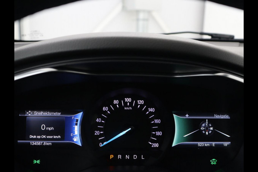 Ford Mondeo 2.0 IVCT HEV Titanium | Stoelverwarming | Carplay | Keyless | Navigatie | Verwarmde voorruit | Parkeerhulp | DAB | Climate control | Cruise control