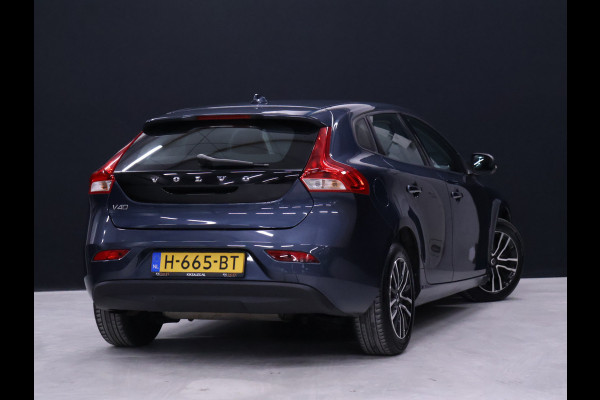 Volvo V40 1.5 T2 Polar+ [CRUISE CONTROL, BLUETOOTH TELEFOON, PDC ACHTER, STOELVERWARMING, AUTOMATISCHE AIRCO, LED KOPLAMPEN, NIEUWSTAAT]