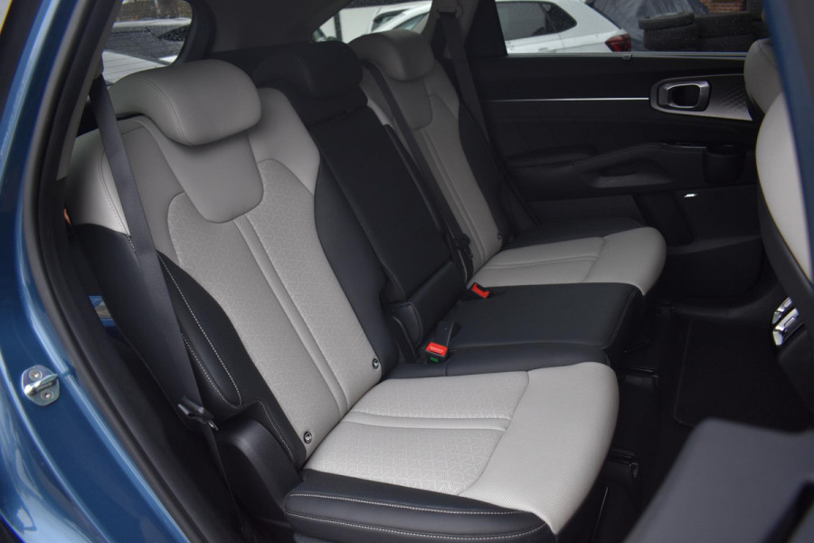 Kia Sorento 1.6 T-GDI Plug-in Hybrid 4WD ExecutiveLine 5p. Lane Camera360 Stoelventilatie