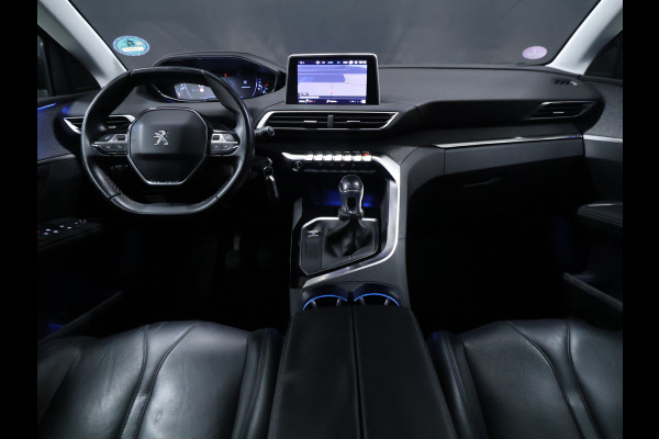Peugeot 5008 1.2 PureTech Allure [TREKHAAK, APPLE CARPLAY, ANDROID AUTO, CRUISE CONTROL, SFEERVERLICHTING, 360 CAMERA, PDC V+A, 7-ZITTER, NIEUWSTAAT]