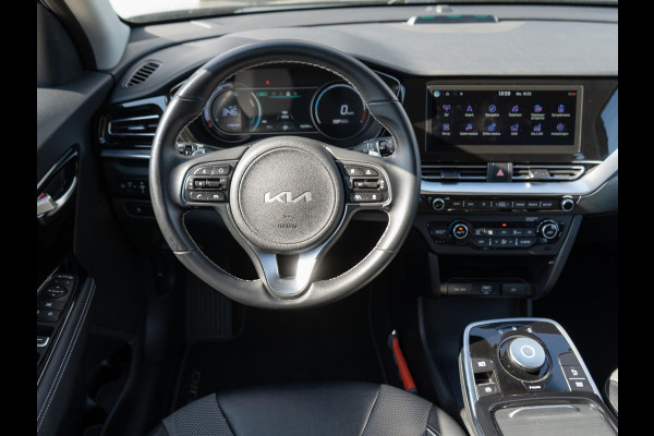 Kia e-Niro DynamicLine 64 kWh | Nederlandse dealer onderhouden auto | Navigatie | Clima |