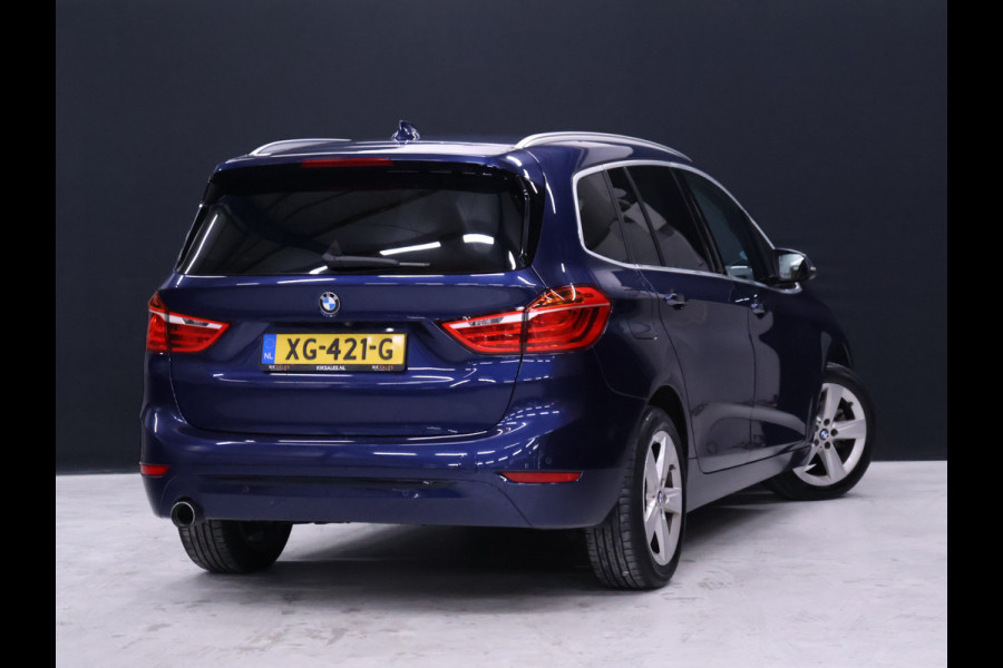 BMW 2 Serie Gran Tourer 218i 7p. Corporate Lease Executive [TREKHAAK, CRUISE CONTROL, BLUETOOTH TELEFOON, ACHTERUITRIJCAMERA, PDC V+A, STOELVERWARMING, 7-ZITTER, NIEUWTSAAT]