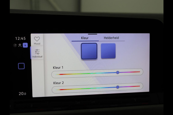 Volkswagen Golf 1.0 eTSI Life | Camera | Massage | Carplay | Adaptive cruise | Memory | Navigatie | Sfeerverlichting | Side Assist | File Assistent | Climate control | Park Assist | Getint glas