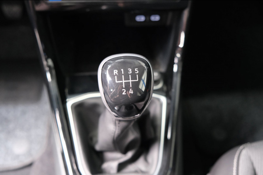 Volkswagen T-Cross 1.0 TSI Life - N.A.P. Airco, Cruise, Carplay, Camera, PDC.