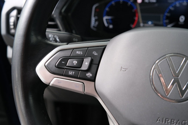 Volkswagen T-Cross 1.0 TSI Life - N.A.P. Airco, Cruise, Carplay, Camera, PDC.