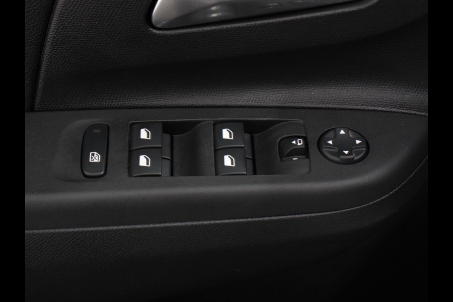 Opel Corsa 1.2 Turbo 100pk Automaat GS | Navigatie | Apple Carplay/Android Auto | Digitale Cockpit | Camera | Parkeer sensoren | Airco |