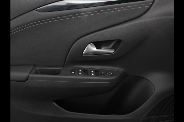Opel Corsa 1.2 Turbo 100pk Automaat GS | Navigatie | Apple Carplay/Android Auto | Digitale Cockpit | Camera | Parkeer sensoren | Airco |