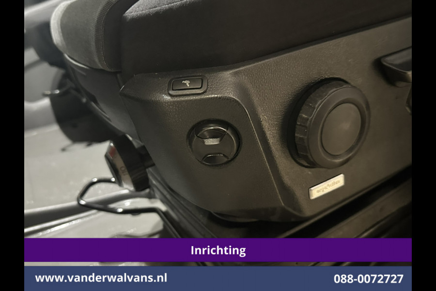 Volkswagen Crafter 2.0 TDI 140pk L3H3 L2H2 Inrichting Euro6 Airco | Camera | Apple Carplay | Massagestoel | Cruisecontrol Android Auto, Chauffeursstoel