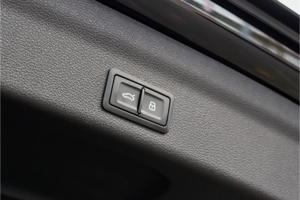 Audi RS6 4.0 V8 Quattro 793PK URBAN **Akrapovic/Eventuri/Carbon/Ceramic/Vossen/B&O**