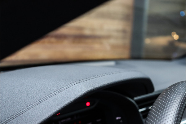 Audi RS6 4.0 V8 Quattro 793PK URBAN **Akrapovic/Eventuri/Carbon/Ceramic/Vossen/B&O**