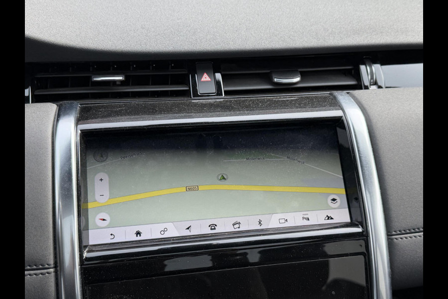 Land Rover Discovery Sport D150 2.0 R-Dynamic S | Panoramadak | Camera | Navigatie | Privacy Glass | Meridian |