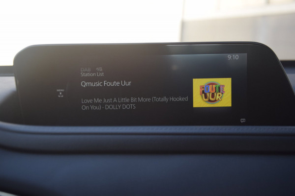 Mazda CX-30 2.0 e-SkyActiv-X M Hybrid Comfort Stuur en Stoelverwarming