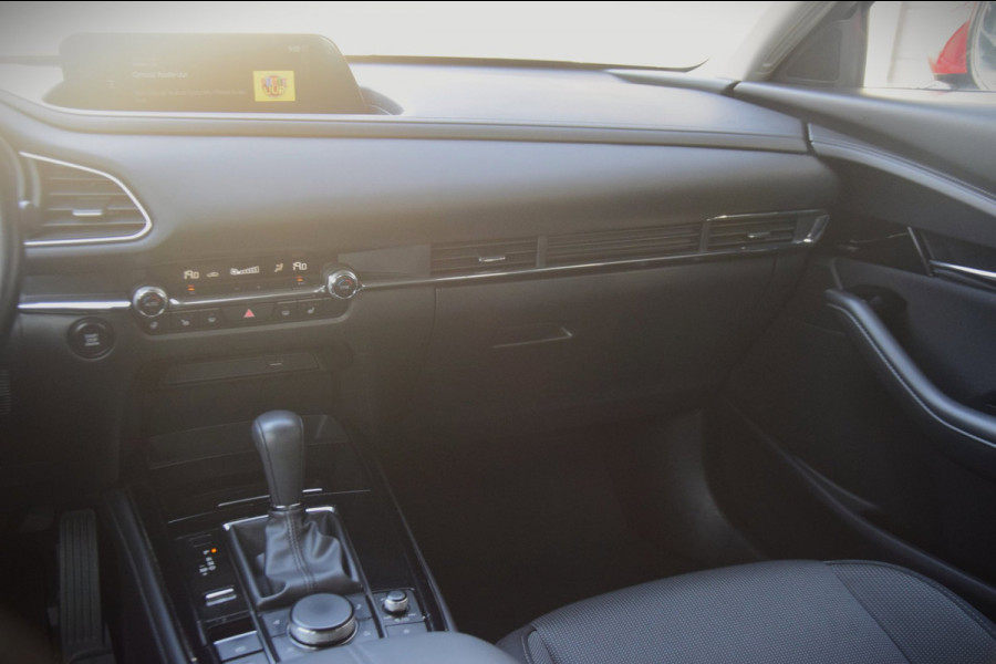 Mazda CX-30 2.0 e-SkyActiv-X M Hybrid Comfort Stuur en Stoelverwarming