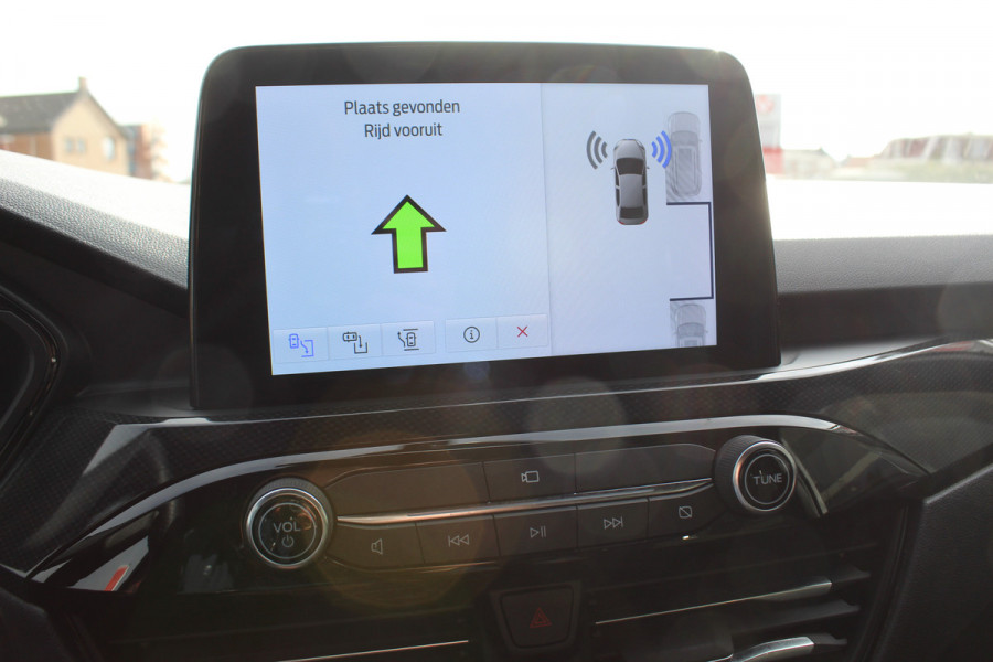 Ford Kuga 2.5 225 pk PHEV ST-Line X , 225pk , 1500kg Trekgwicht Winter Pack, Cruise Contol, Climate Control, Camera