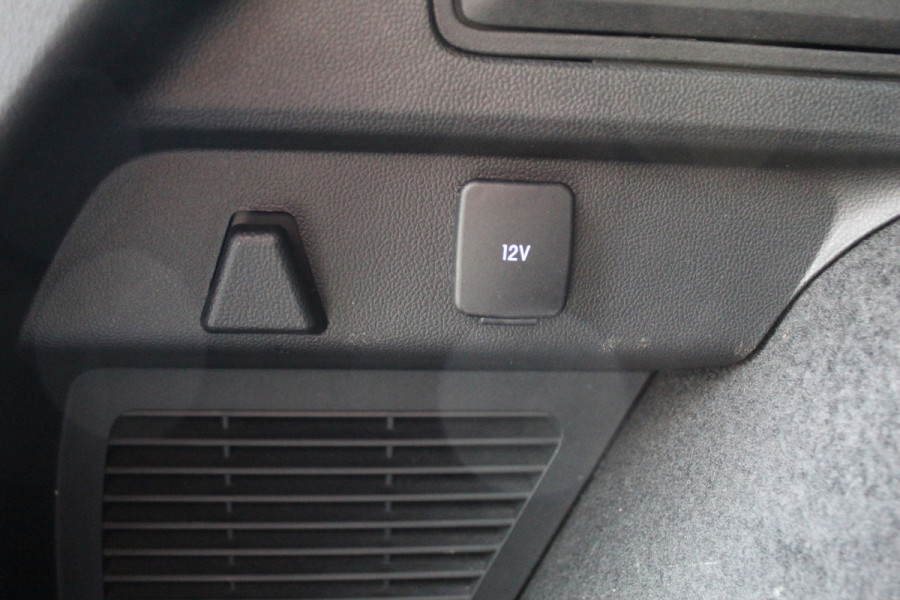 Ford Kuga 2.5 225 pk PHEV ST-Line X , 225pk , 1500kg Trekgwicht Winter Pack, Cruise Contol, Climate Control, Camera