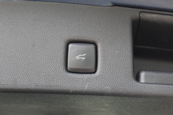 Ford Kuga 2.5 225 pk PHEV ST-Line X , 225pk , 1500kg Trekgwicht Winter Pack, Cruise Contol, Climate Control, Camera