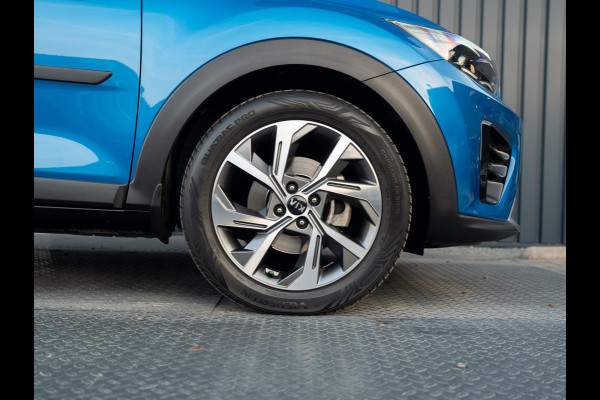 Kia Stonic 1.0 T-GDi MHEV GT-PlusLine | Schuif/kantel dak | Stoel & Stuur verw. | Prijs Rijklaar!!