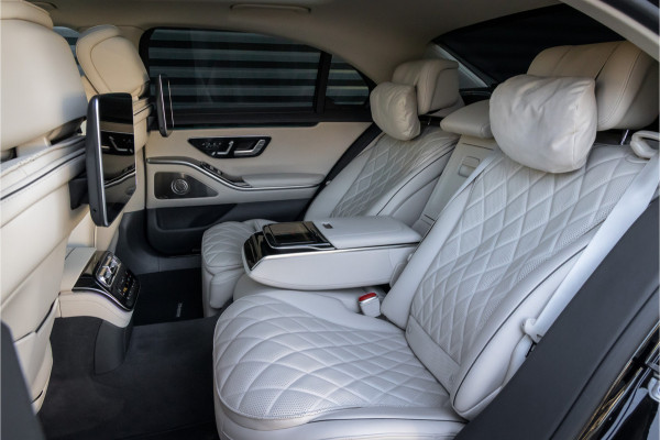 Mercedes-Benz S-Klasse 580 4MATIC Lang AMG Line - Entertainment - Chauffeur - TV
