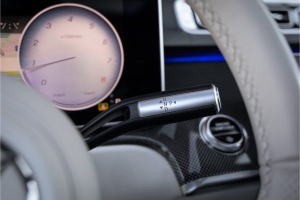 Mercedes-Benz S-Klasse 580 4MATIC Lang AMG Line - Entertainment - Chauffeur - TV