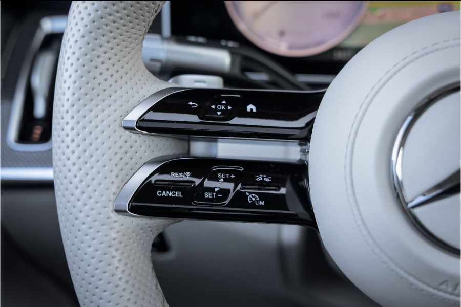 Mercedes-Benz S-Klasse 580 4MATIC Lang AMG Line - Entertainment - Chauffeur - TV