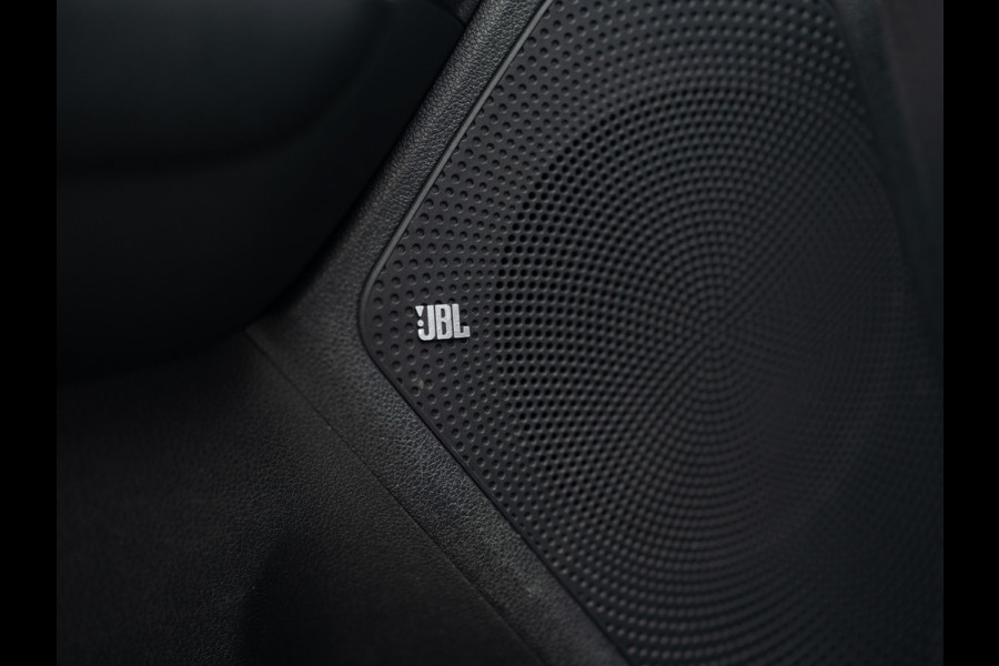 Kia Niro 1.6 GDi Hybrid ExecutiveLine | Trekhaak afnb. | Stoelkoeling / verwarming | Stoelgeheugen | Prijs Rijklaar!!