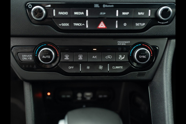 Kia Niro 1.6 GDi Hybrid ExecutiveLine | Trekhaak afnb. | Stoelkoeling / verwarming | Stoelgeheugen | Prijs Rijklaar!!